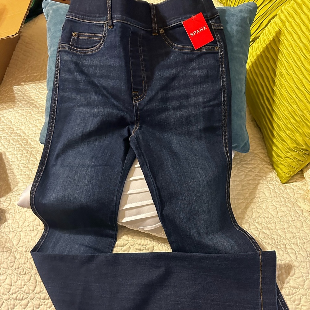 NWT Spanx Flare Jeans size Small